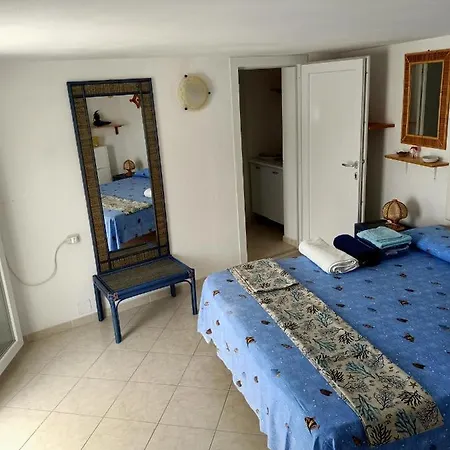 Sul Terrazzo Stellato A Le Forna Appartamento *